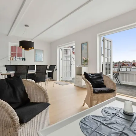 Lovely With Harbor View