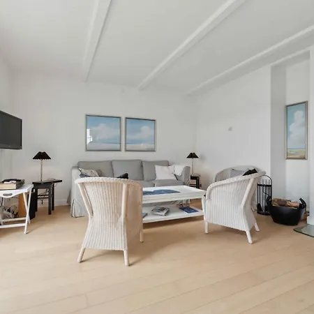Apartament Lovely With Harbor View *